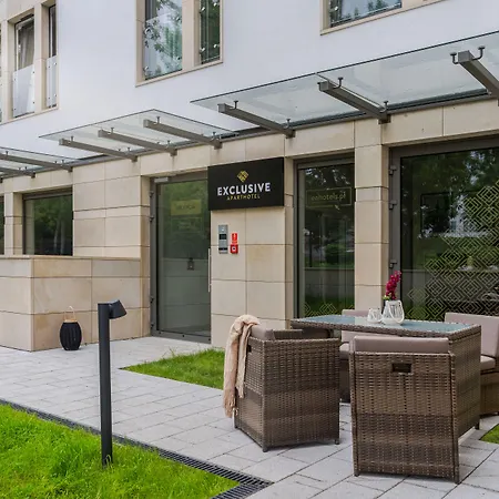 Exclusive Aparthotel Krakow Lubicz 40-2